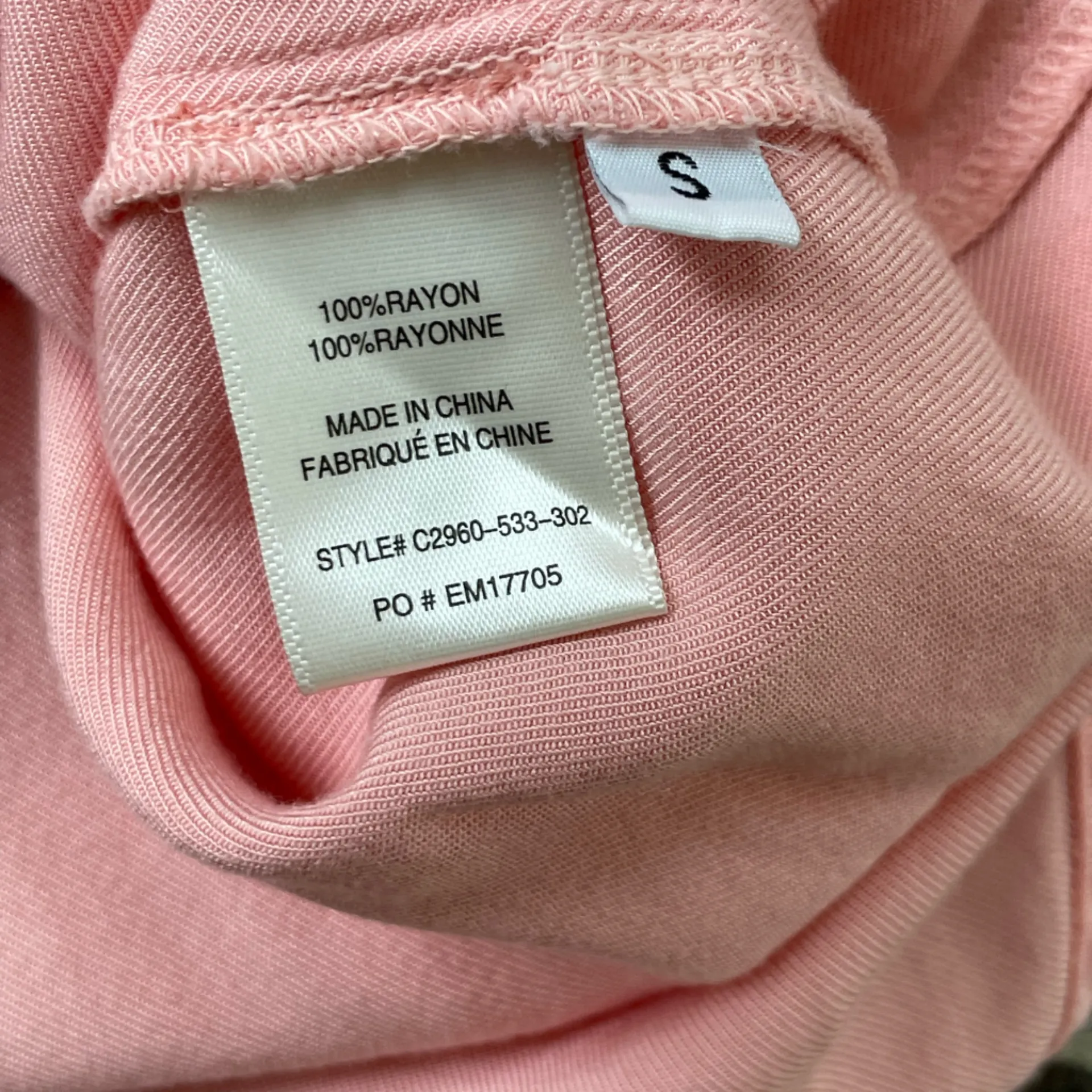 Cloth and Stone V-Neck Short Sleeve Tee Round Hemline Size Small - Image 5