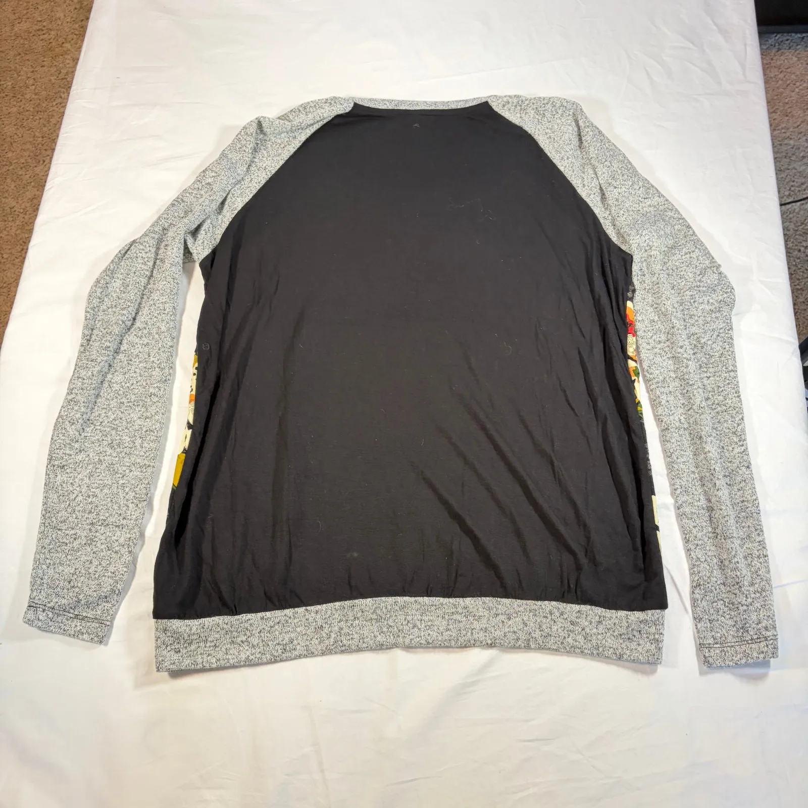 Kut from the Kloth womens floral front sweater.  Size S.  Lightweight.  workwear - Image 5