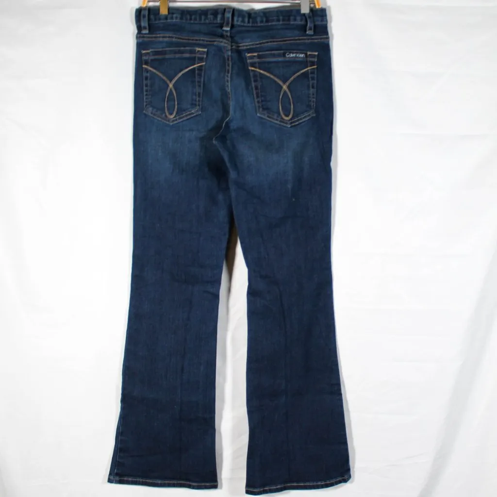 Vintage Y2K 2000s Calvin Kline Jeans Flare Low/Midrise Blue Denim Jeans Size 8 - Image 8