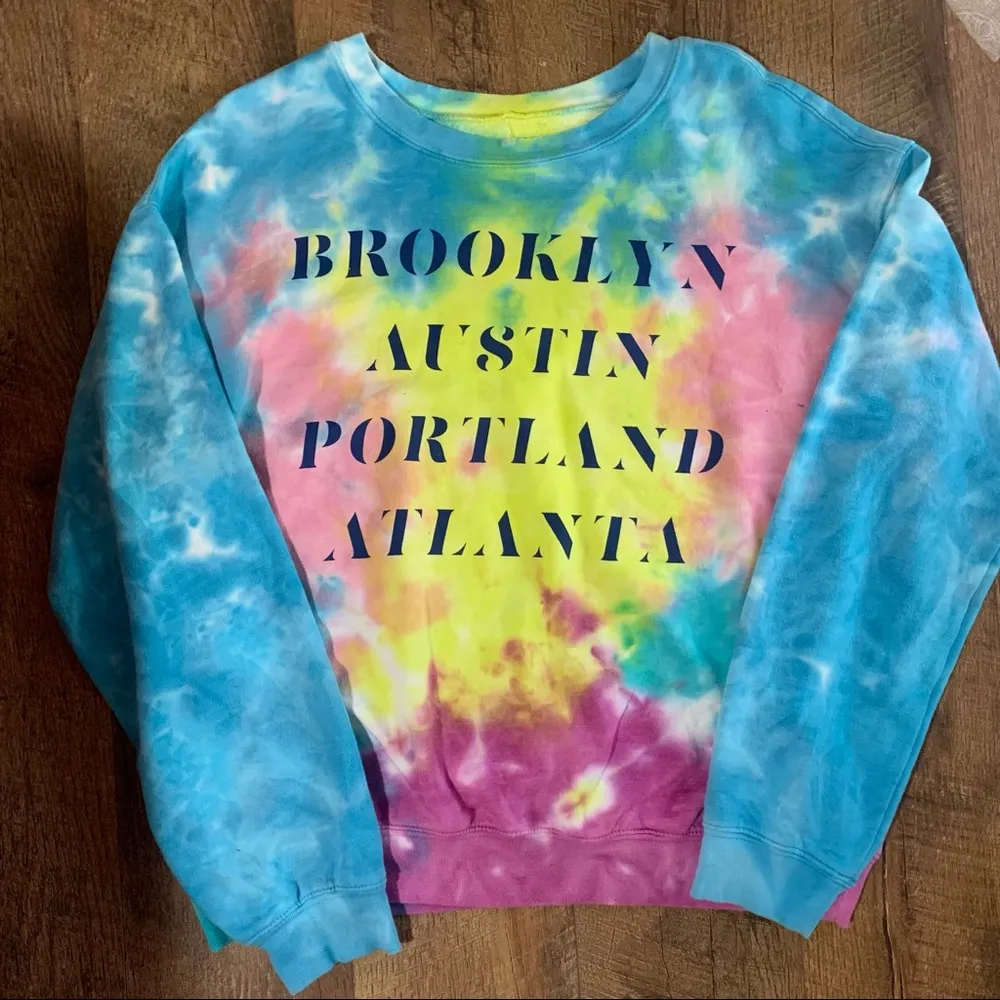 Tie dye sweatshirt by Awake size large - Image 3