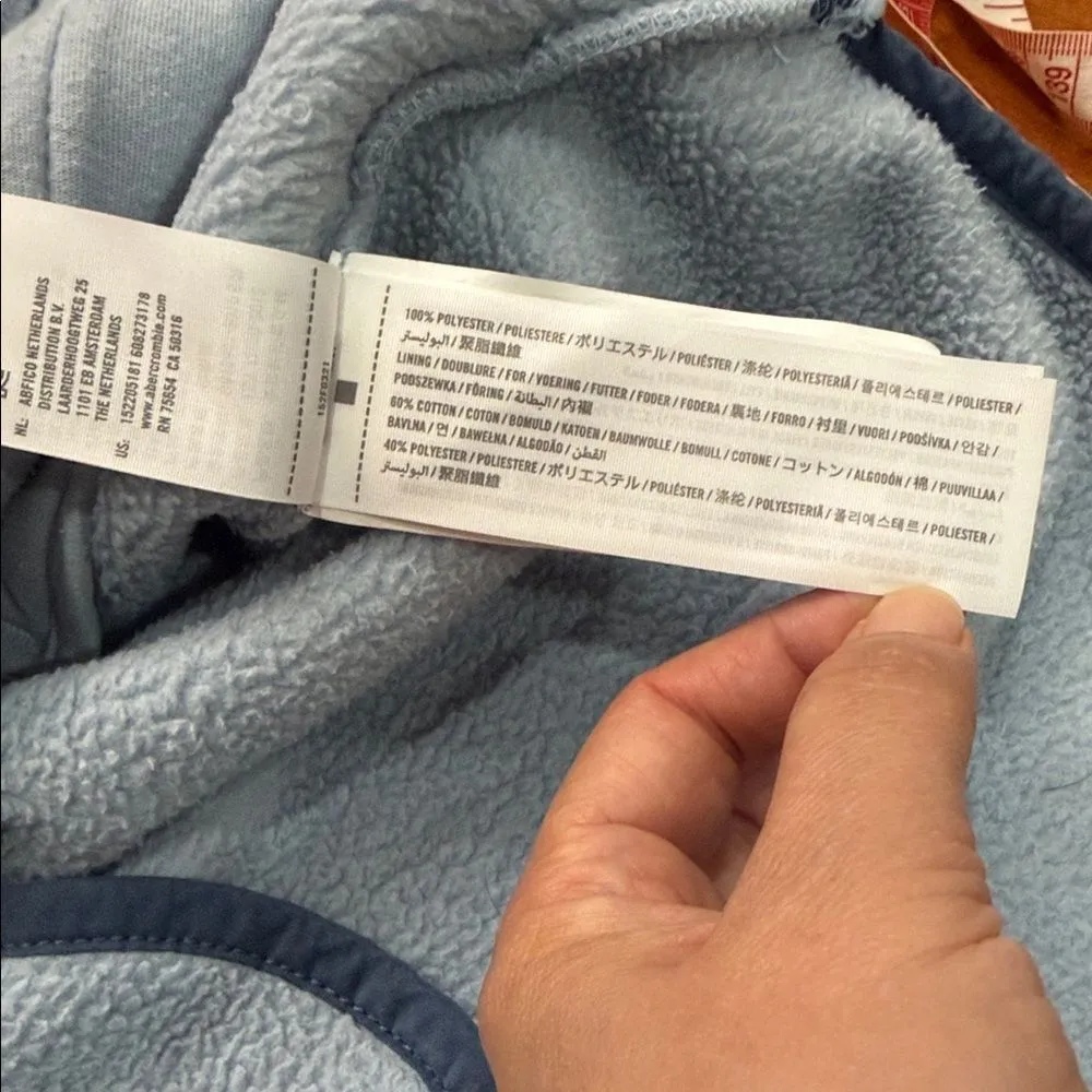 Abercrombie & Fitch Blue Snap-Front Fleece Quilt Chest Panel Tunic Size S - Image 9