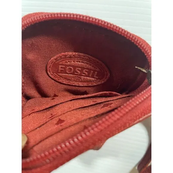 Fossil Red Wristlet Wallet W‎ Zipper - Image 3