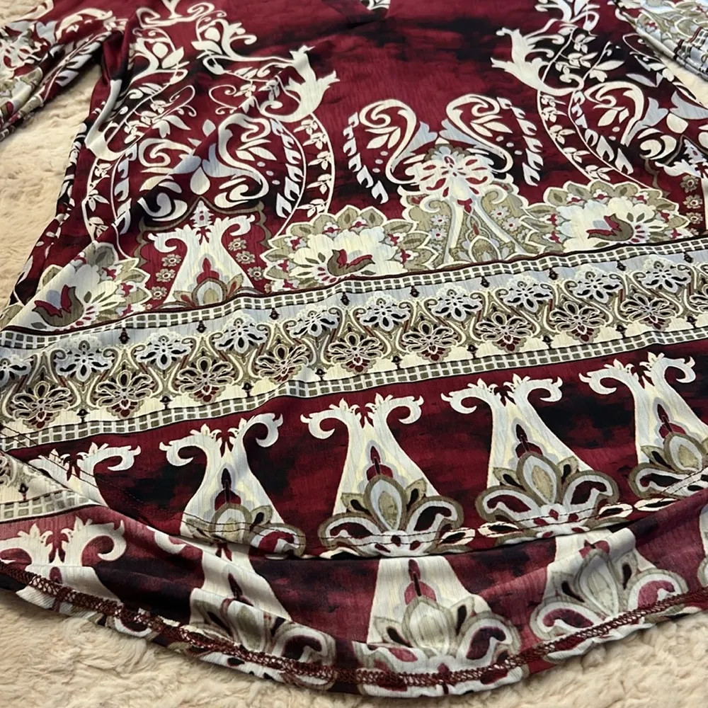 Size L blouse • how cute Size L - Image 4