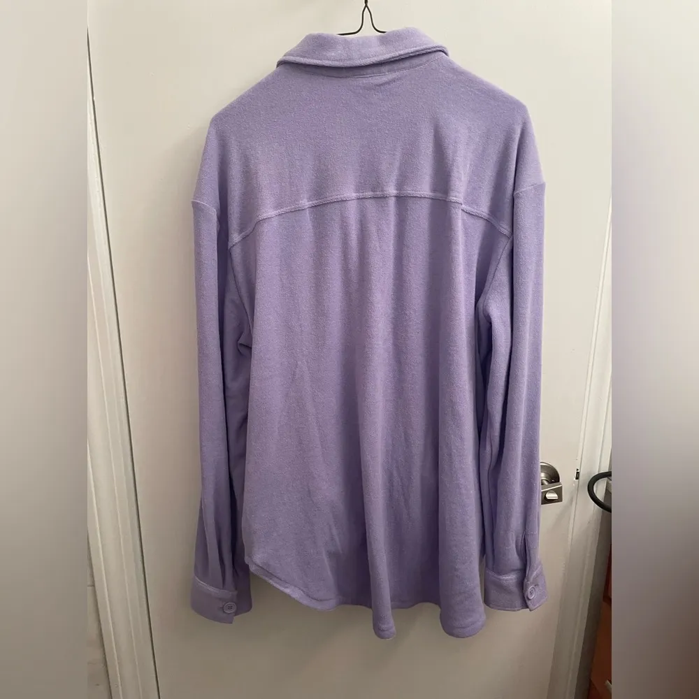 Good American Terry Shacket Button Down With Pockets Lilac Purple NEW - Image 4