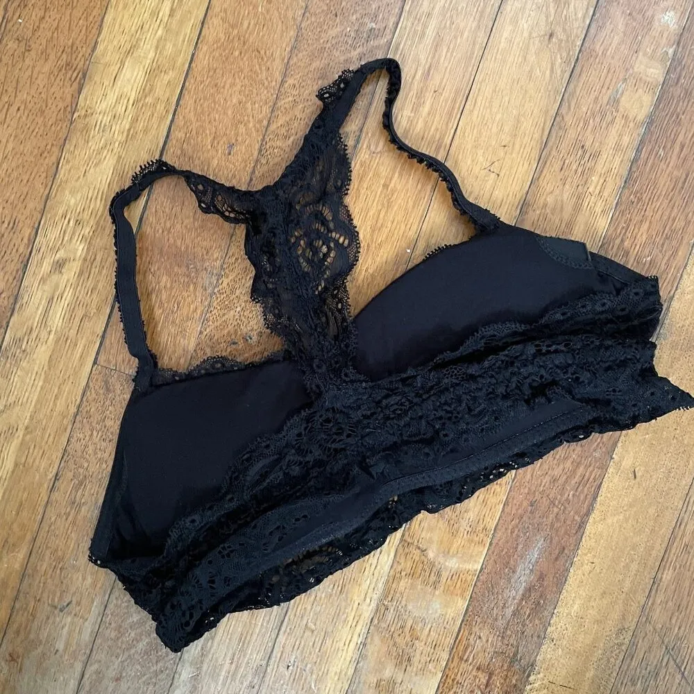 Black lace women's small racerback bralette padded design casual design delicate - Image 2