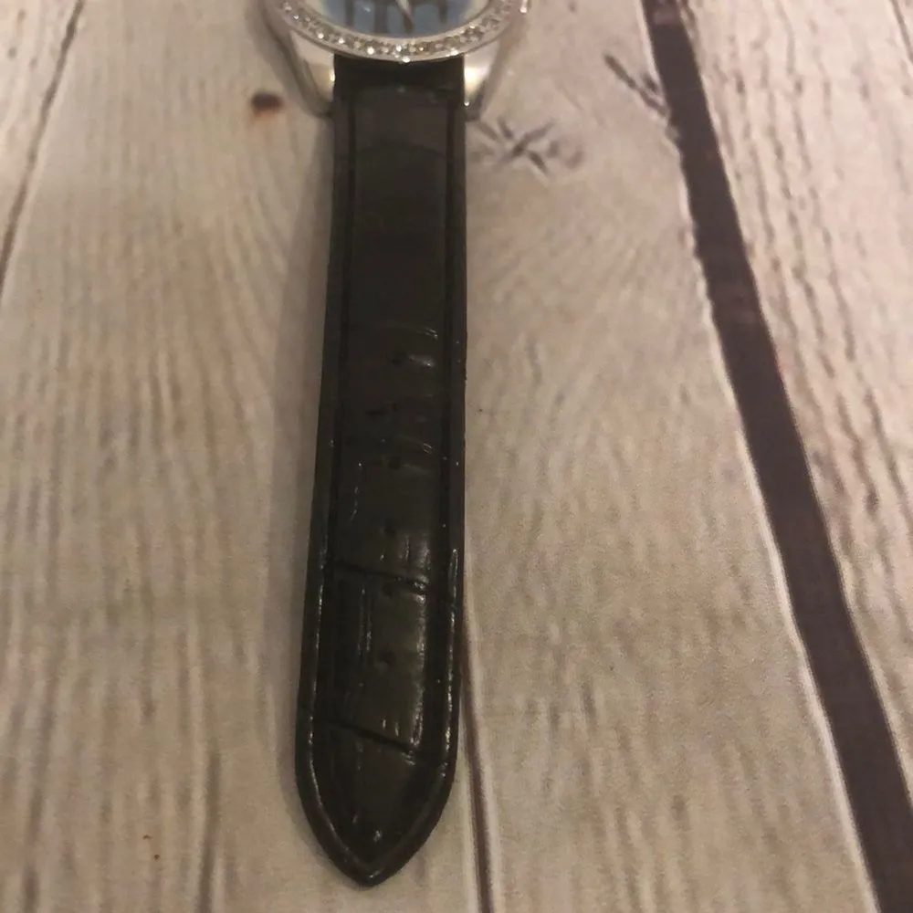 Watch With Pleather Band and Piano Face Black - Image 5