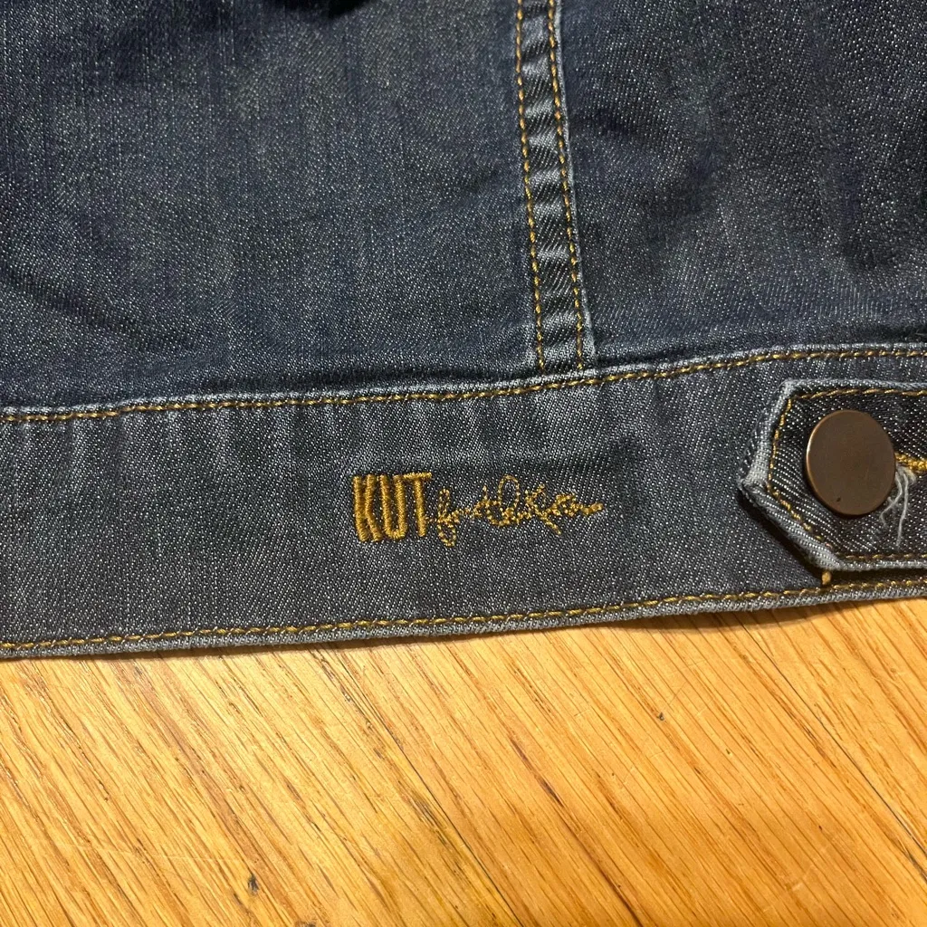 Kut From The Kloth  Indigo Denim Jacket size M - Image 8