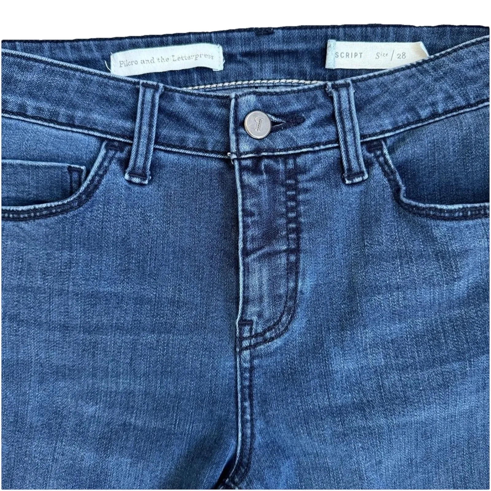 Anthropologie Stretch Dark Wash Party Fray hem straight leg Blue Jeans size 28 - Image 3