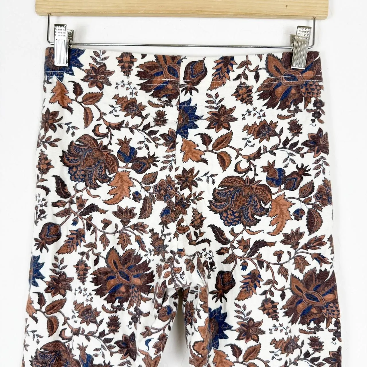 Vintage Floral print pants and crop top matching set - Image 8