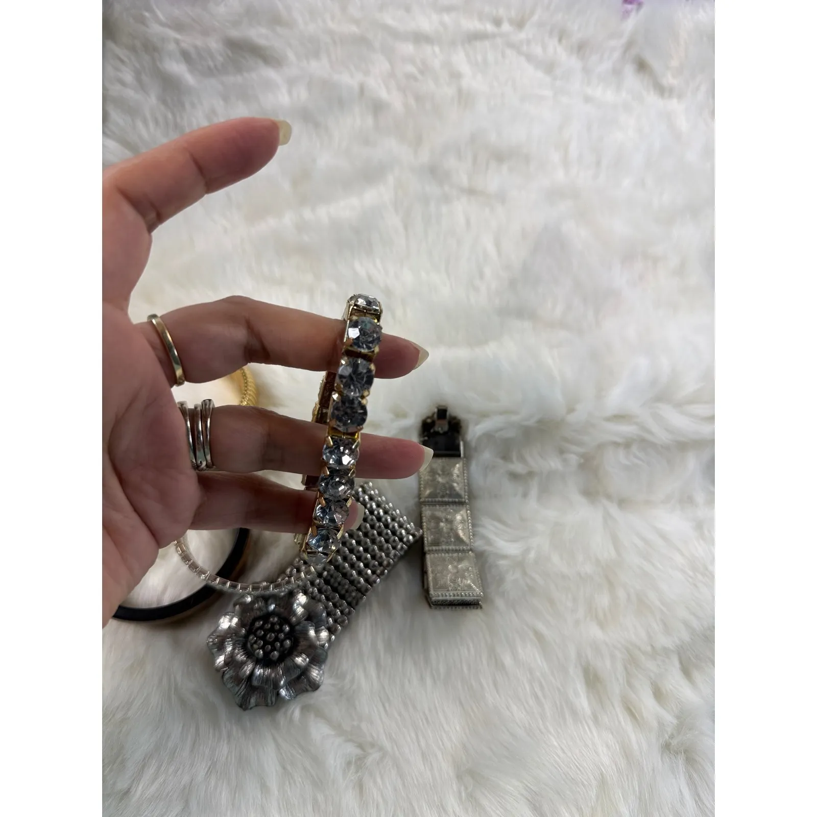 Lot of 6 vtg Women's Bracelets Bangle Cuff Chain Charm Statement Fashion Jewelry Silver - Image 6