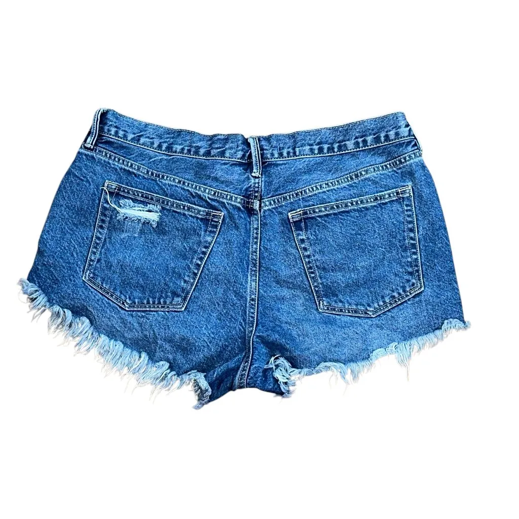 We The Free  Button Fly Cut Off‎ Denim Distressed Shorts Size 31 - Image 4