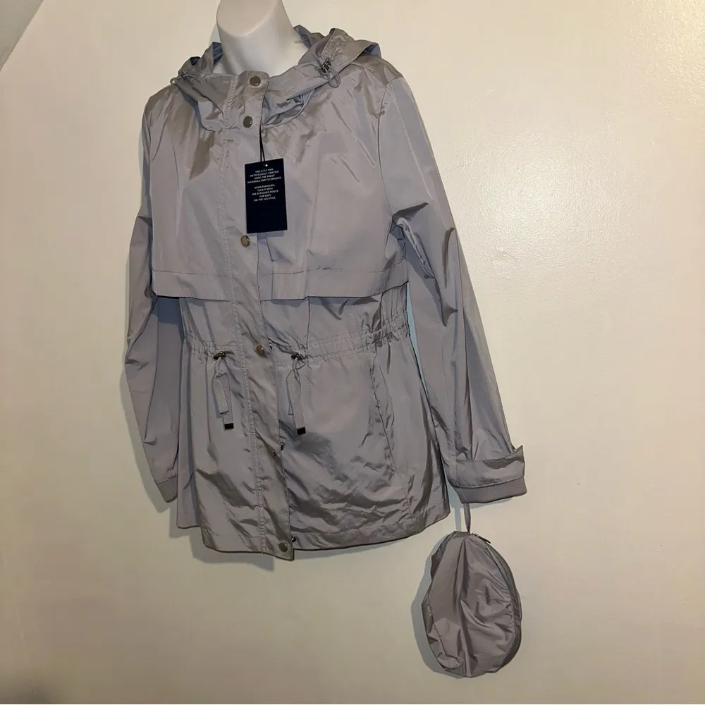 Cole Haan hooded packable Rain Jacket Size Large blue/gray “Mist” color NWT - Image 16