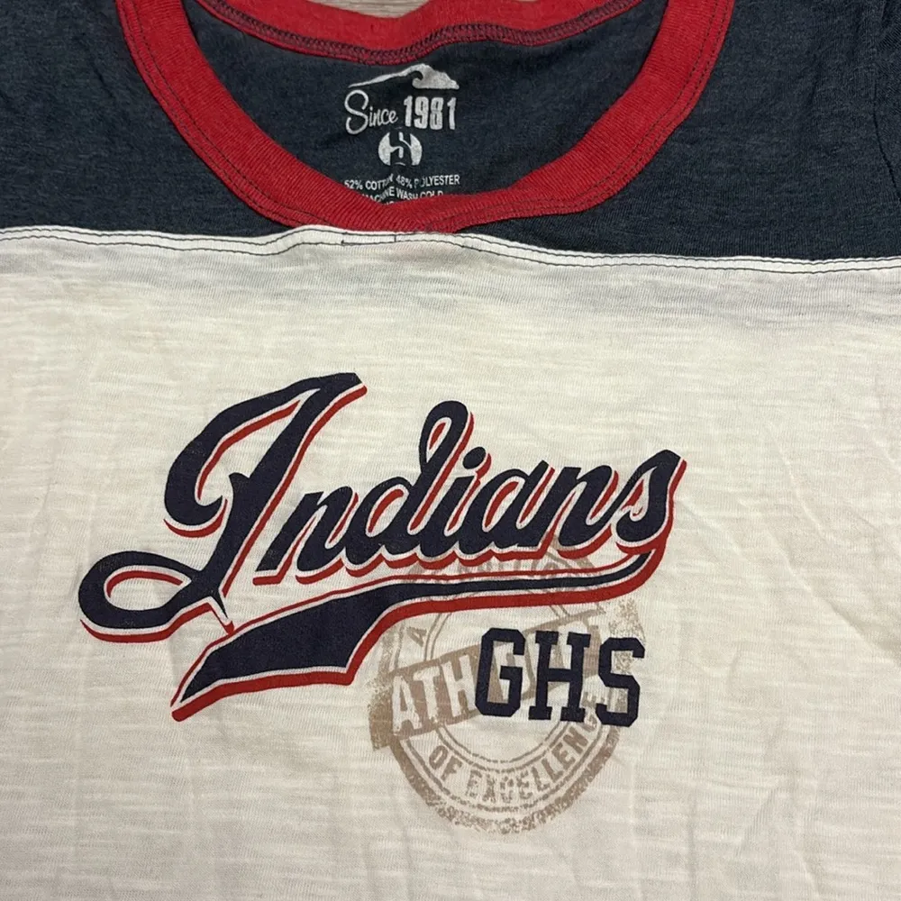 Ohiopyle Prints Inc. White, Navy and Red Graphic Tee Women's/Junior's Size Small Blue - Image 4