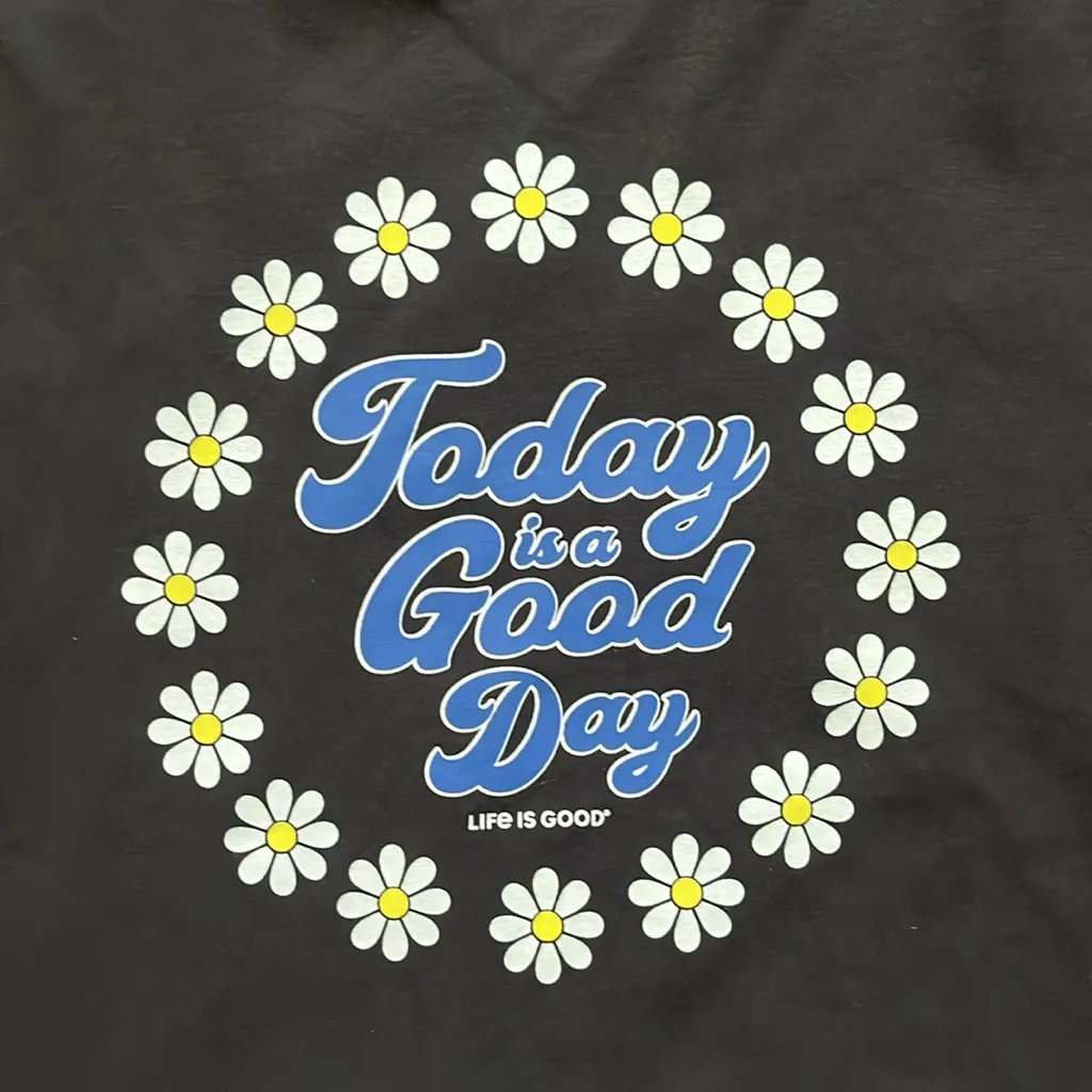 Life is good crusher cropped daisy tee - Image 2