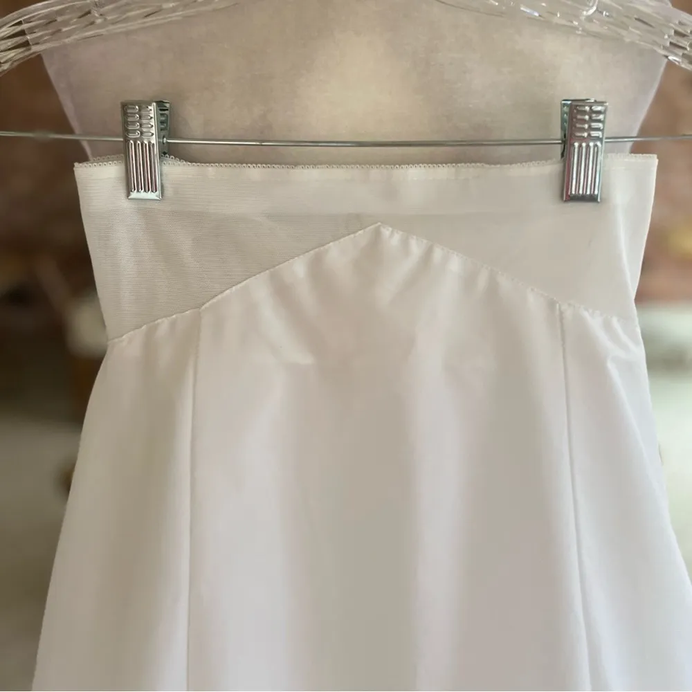 Arlauret by Ele - Image 3