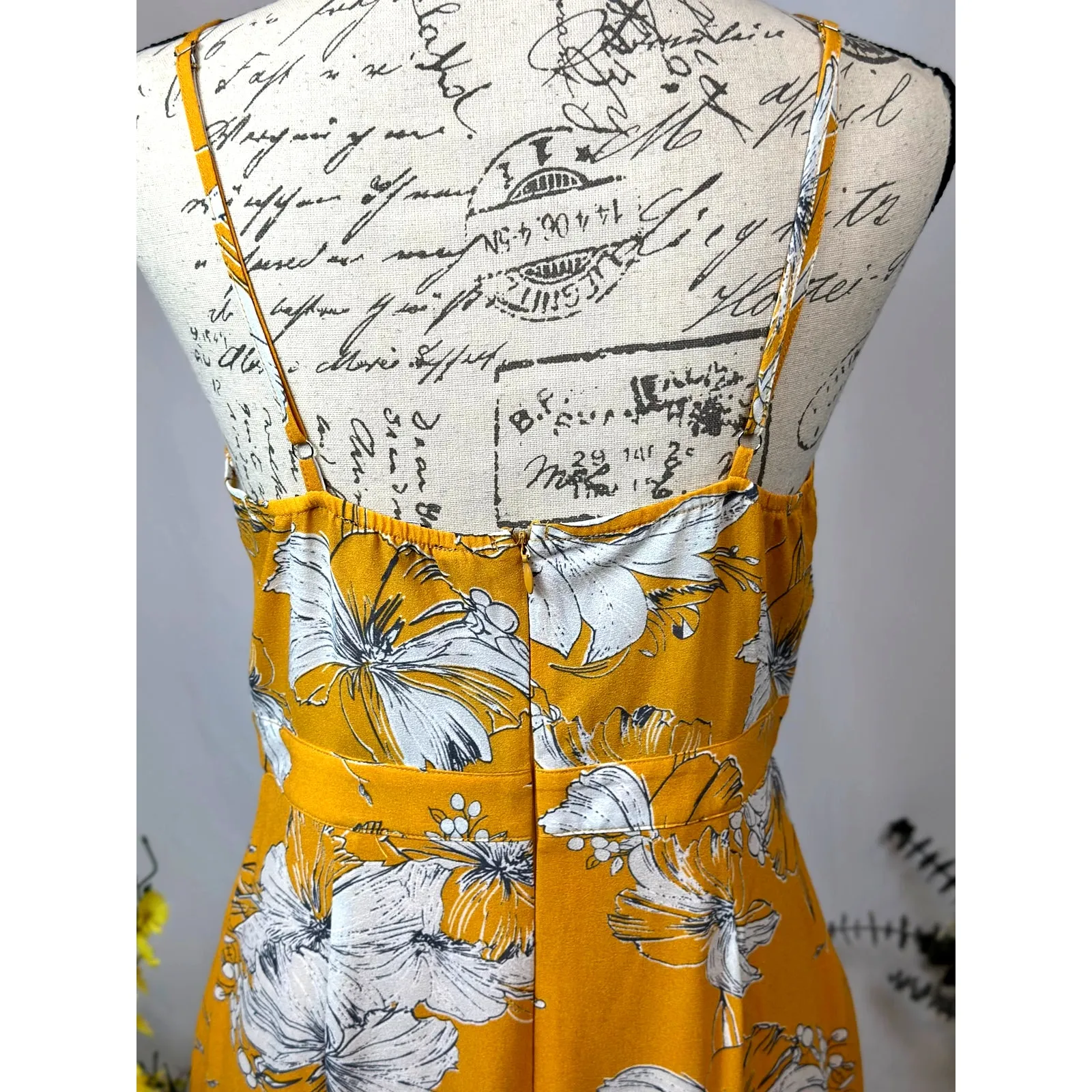 Lulu’s Darling Daylily Mustard Yellow Floral Print High-Low Maxi Dress M - Image 13