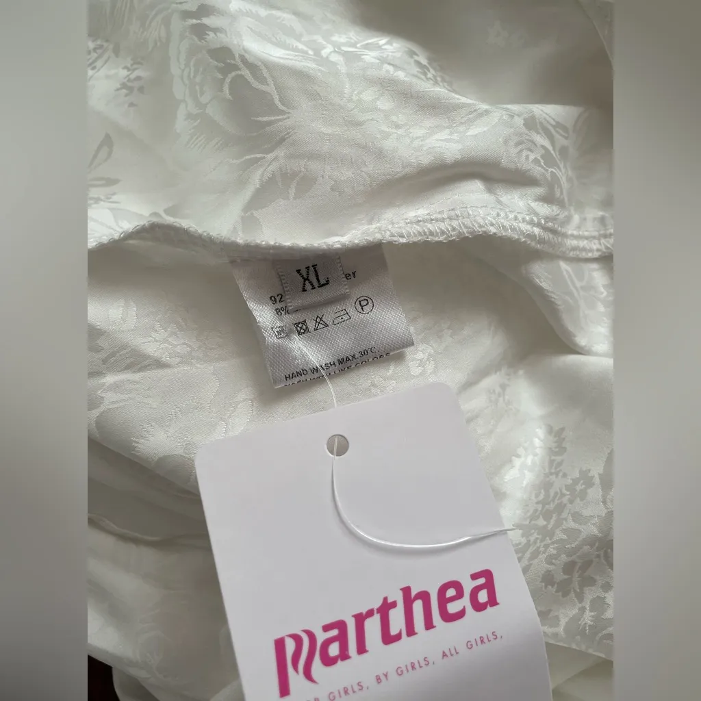 Marthea Chic White Draped Midi Dress Size XL - Image 7