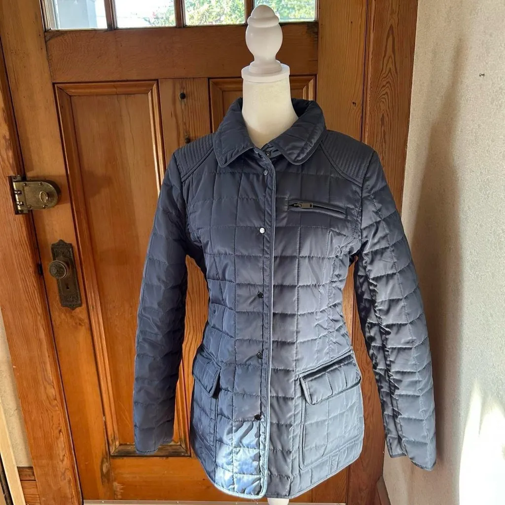 NWOT NorthStyle Quilted Jacket Gray Medium - Image 2