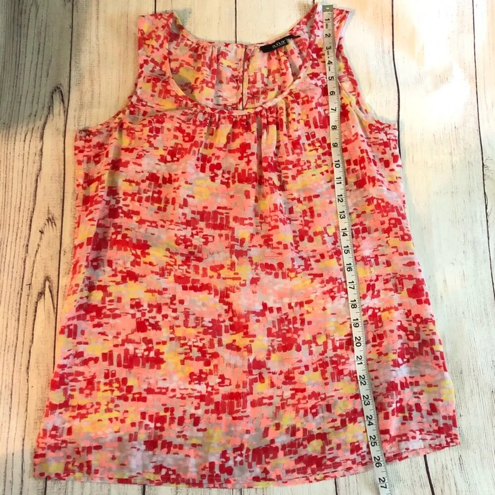 a.n.a. Floral Print Womens Sleeveless Blouse  Sz M - Image 6