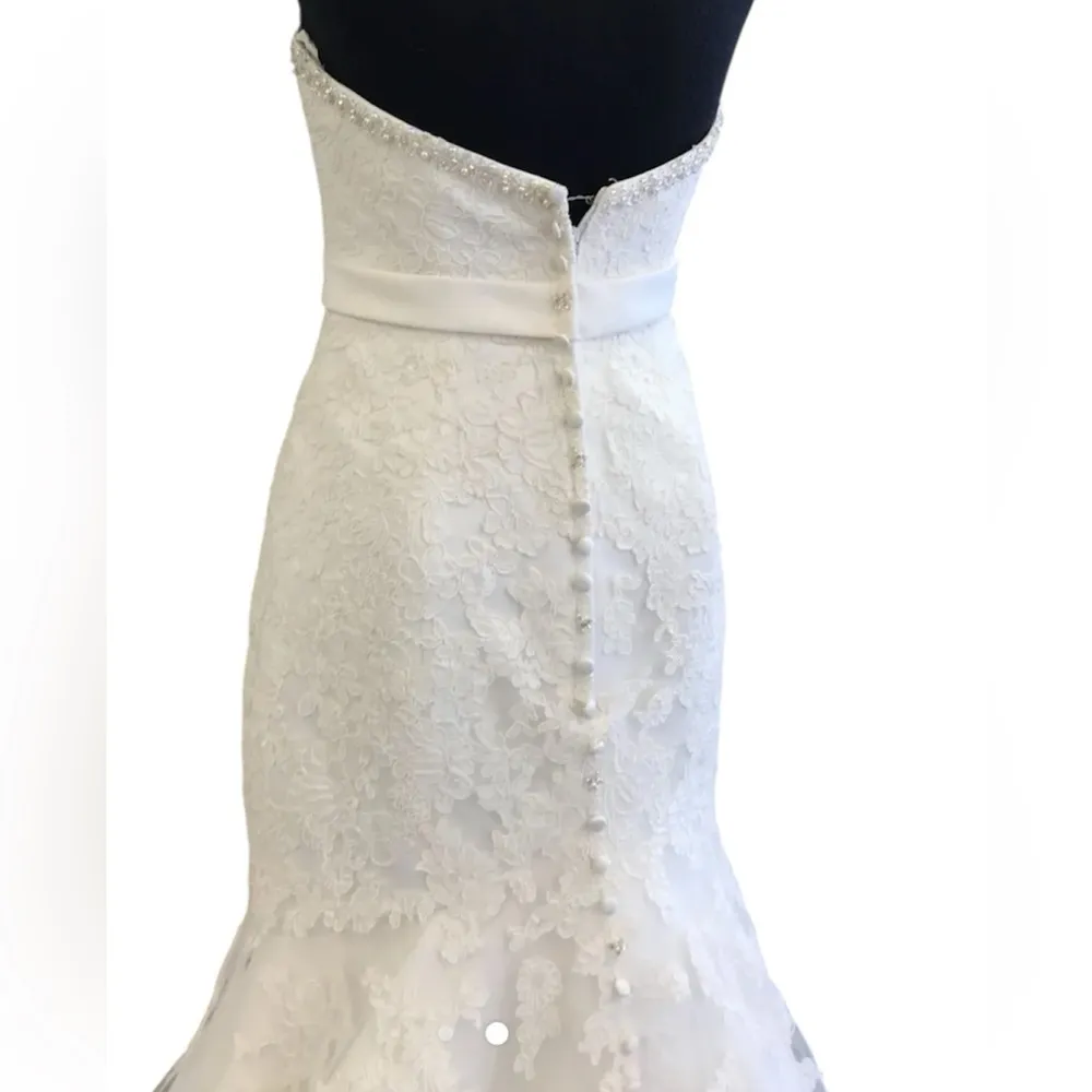 ALLURE ROMANCE Elegant White Lace Wedding Dress Size 2 - Image 13