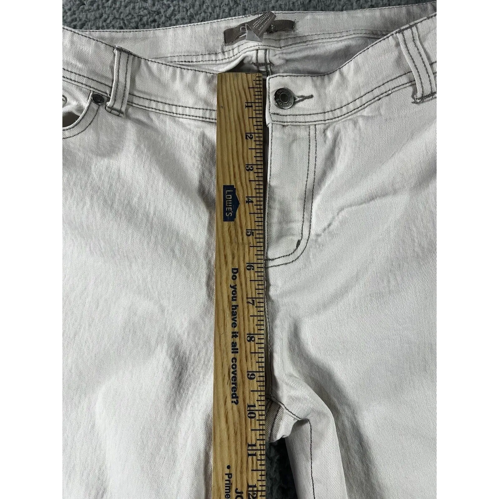 Chicos Jeans‎ Women 2 Short Mid Rise Straight Leg Ivory Denim Pants Minimalist - Image 4