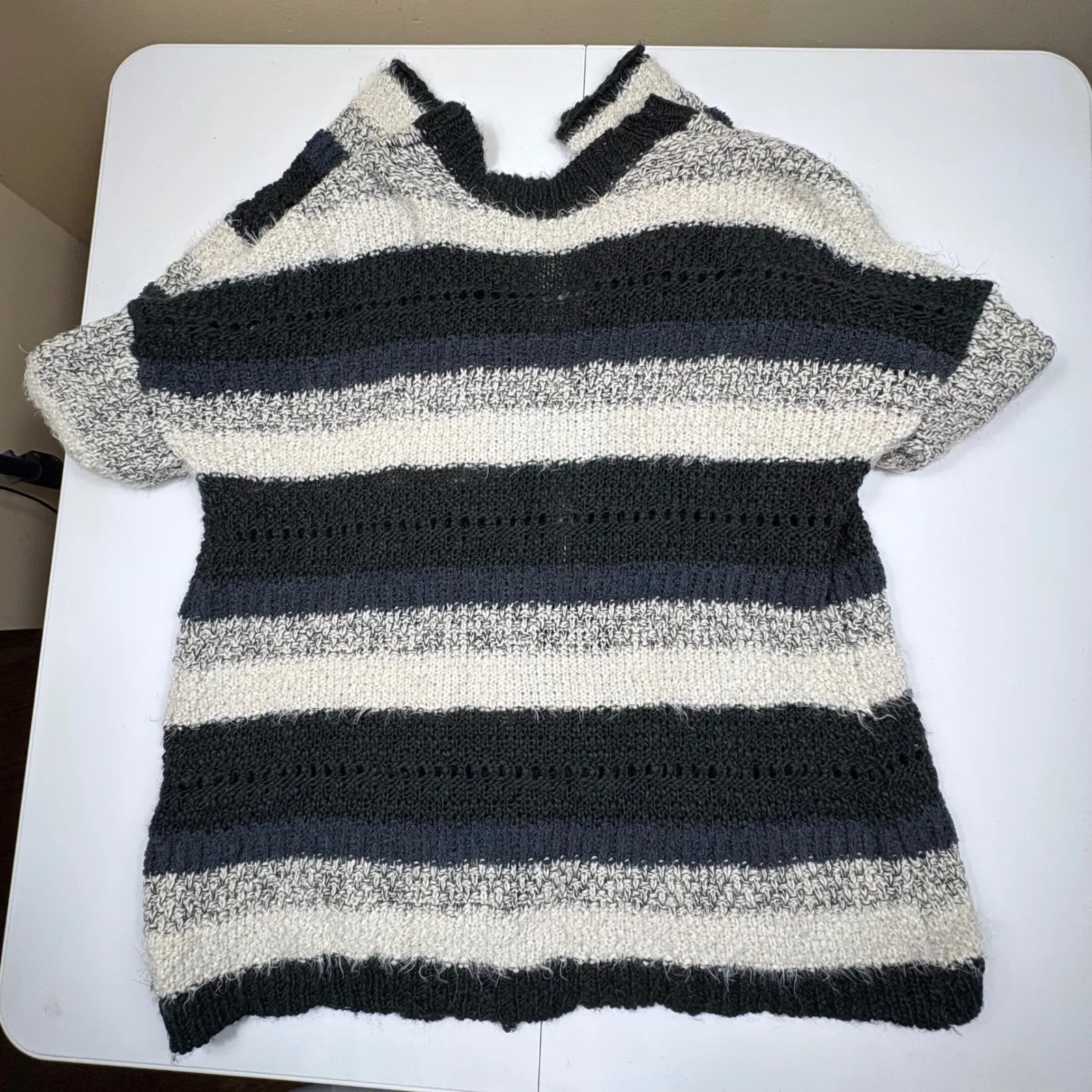 House of Harlow 1960 Striped Open Front Knit Cardigan Sweater One Size Black Size undefined - Image 7