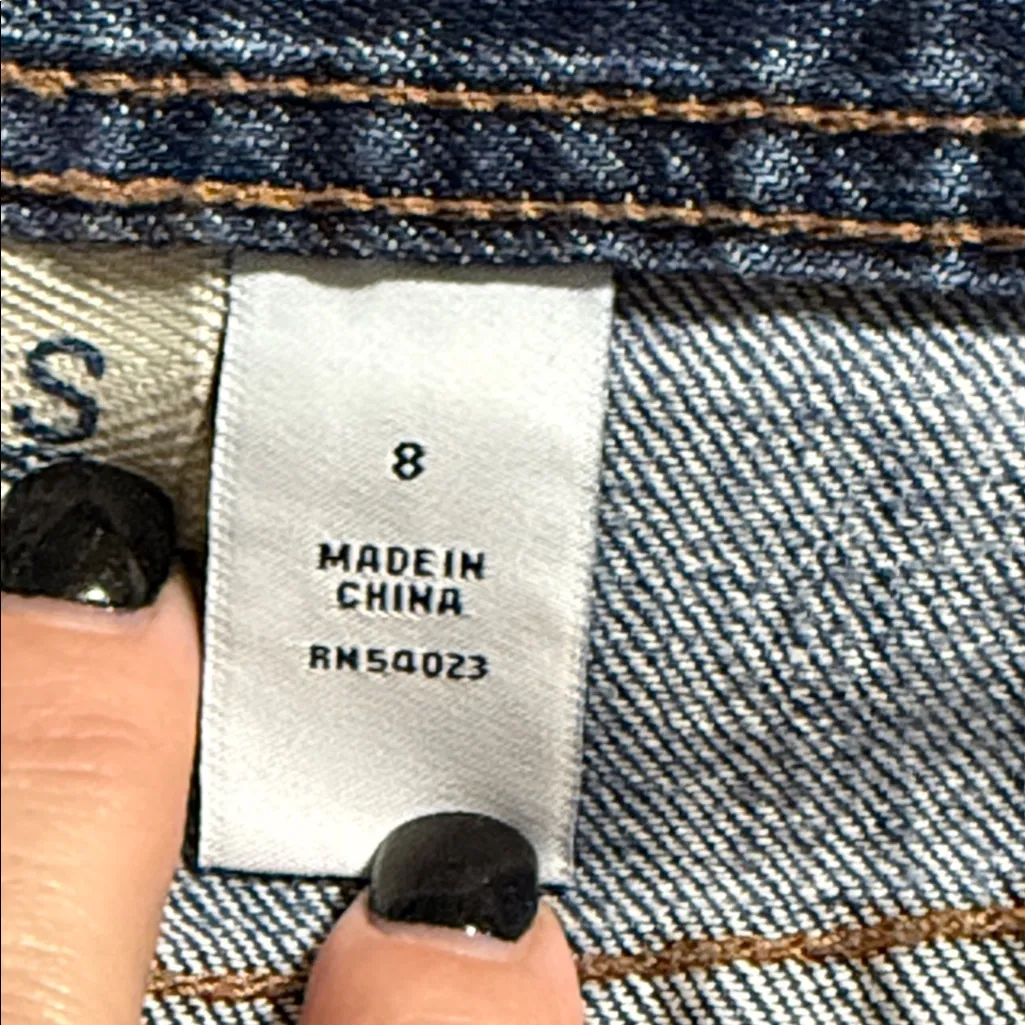 GAP jeans stretch denim mini skirt size 8 fleur de lis back pockets - Image 9