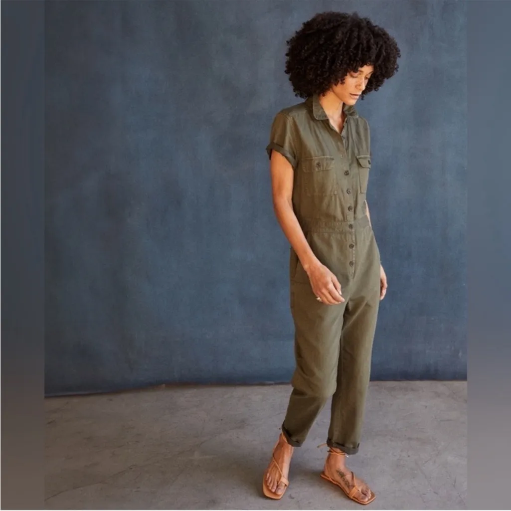 Outerknown S.E.A. Suit Olive Green Organic Cotton With Button Front. - Image 4