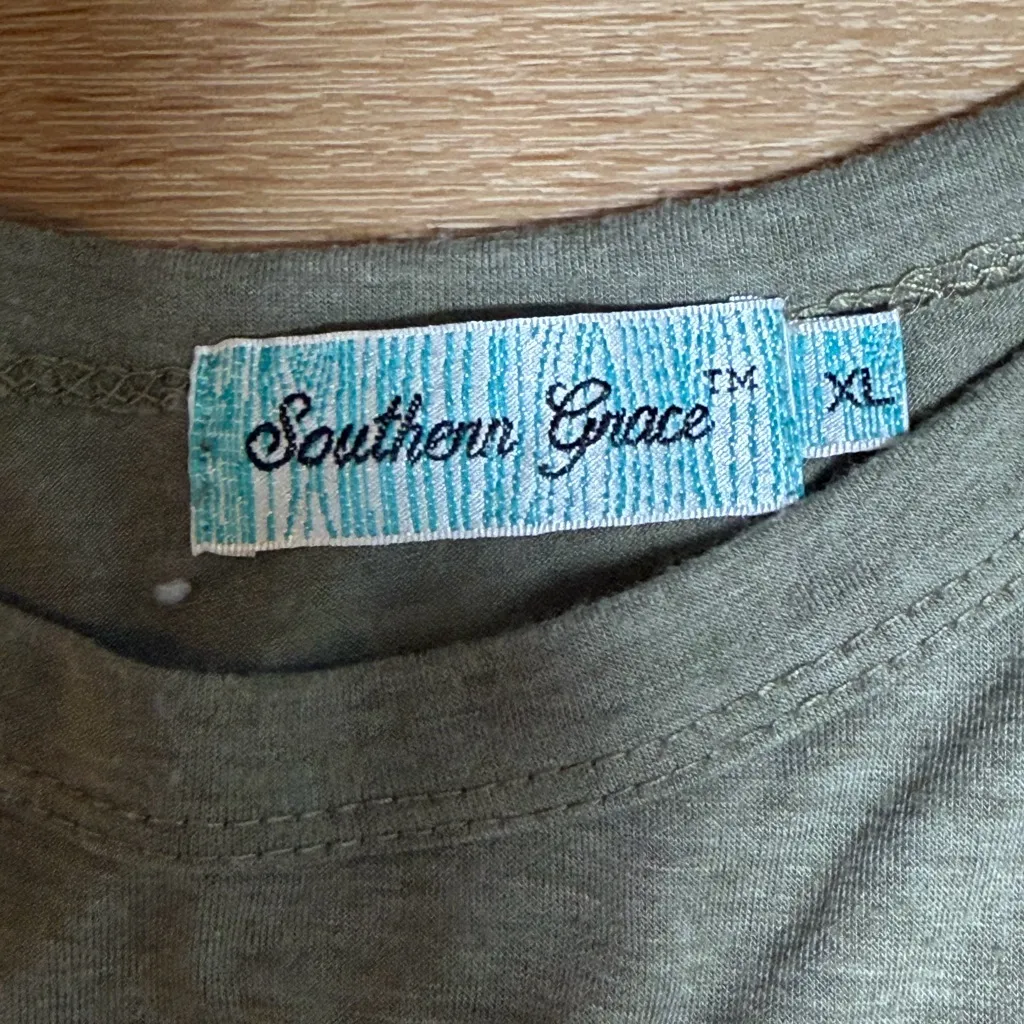 Southern Grace Texas Tee XL | Floral Cactus Texas Shirt | Gray Short Sleeve - Image 4