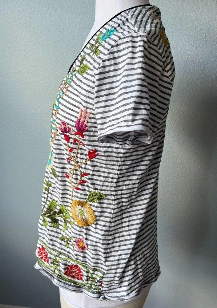 Johnny Was Sheri Everyday Striped Tee Size Medium - Image 7