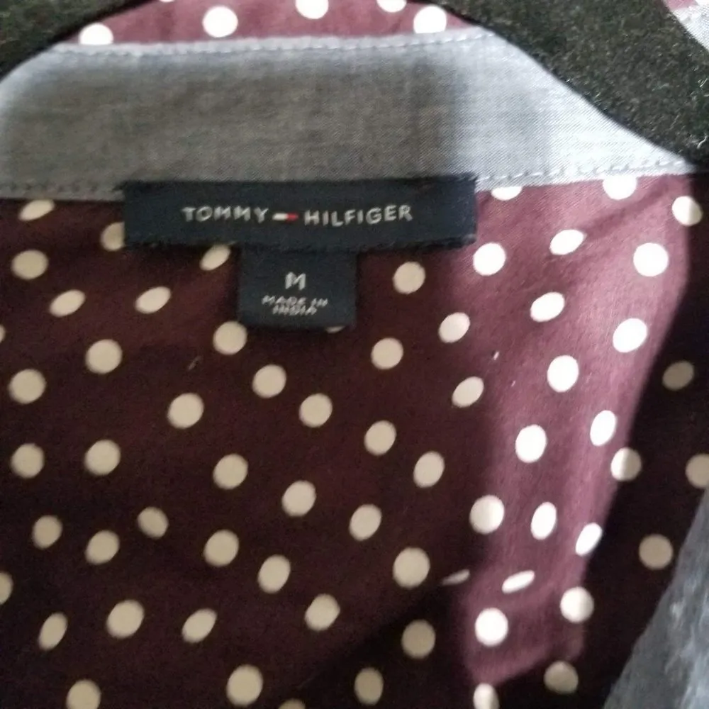 Tommy Hilfiger / M / Burgundy Polka Dot Button Up - Image 5