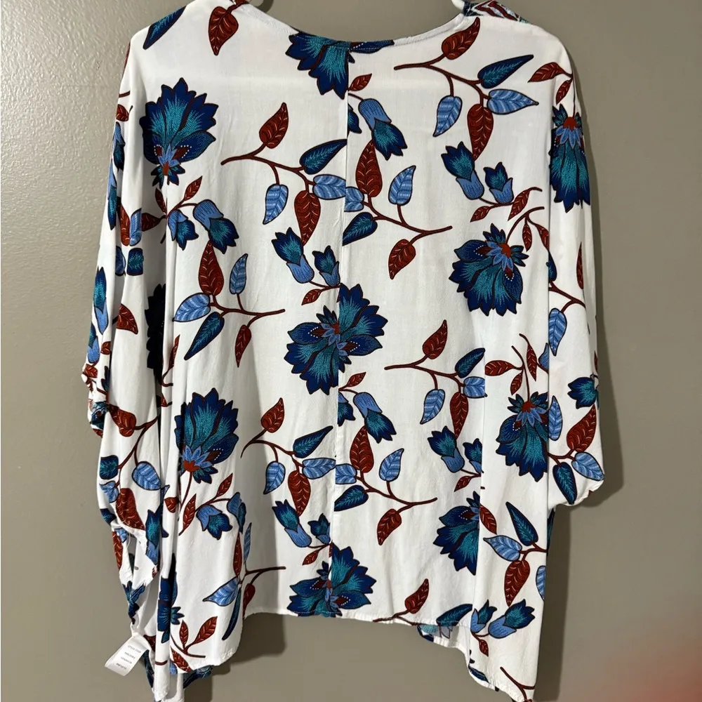 Staccato Blue and White Relaxed Open Front Blouse - Image 2