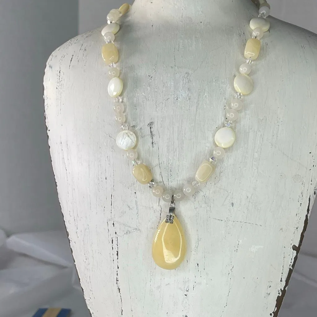 Artisan made set Mother of Pearl & Crystal necklace & bracelet - Image 6