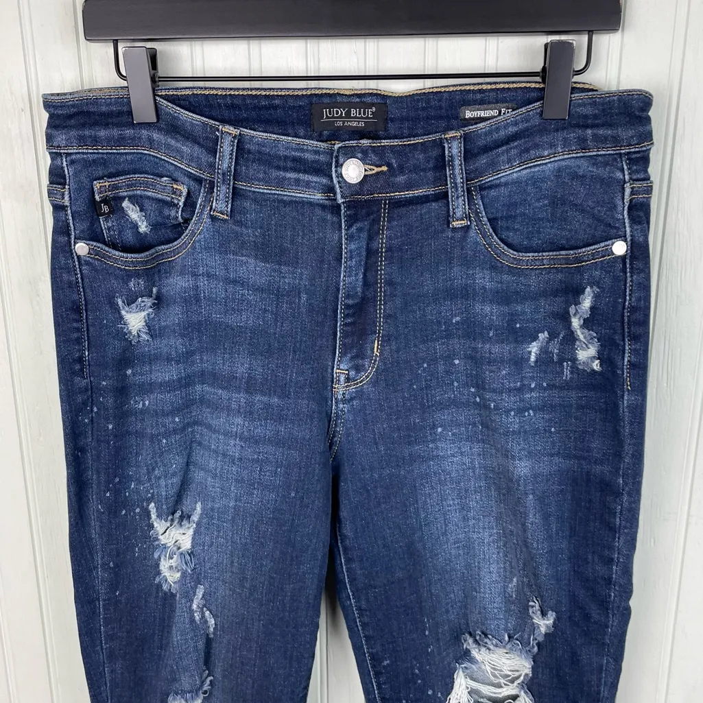 Judy Blue Jeans Boyfriend Fit Women's Size 11/30 Distressed Denim Bleach Splash - Image 4