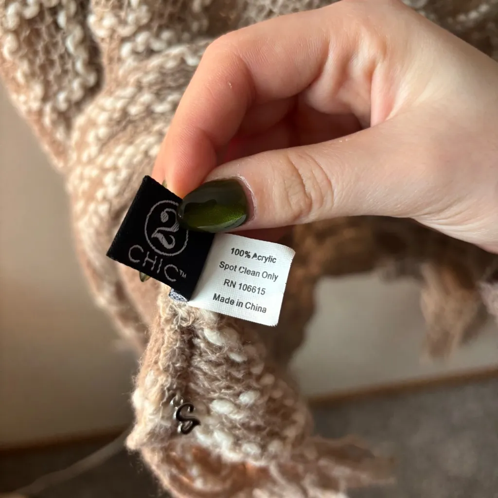 2Chic Beige and Cream Knit Poncho Tan Size undefined - Image 4