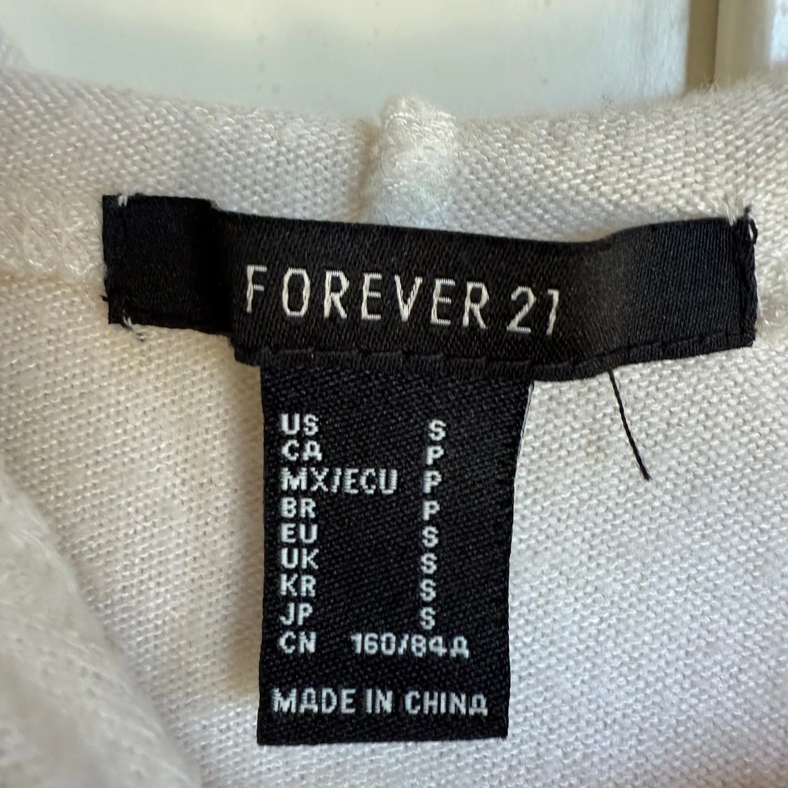 Forever 21 Womens Hoodie Cream Fuzzy‎ Soft Kangaroo Pocket Drawstring Small - Image 8