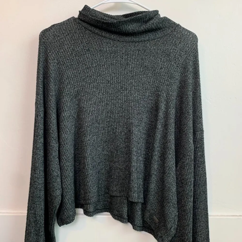 Hollister Dark Gray Ribbed Cropped Cowl Neck Sweater - Image 5