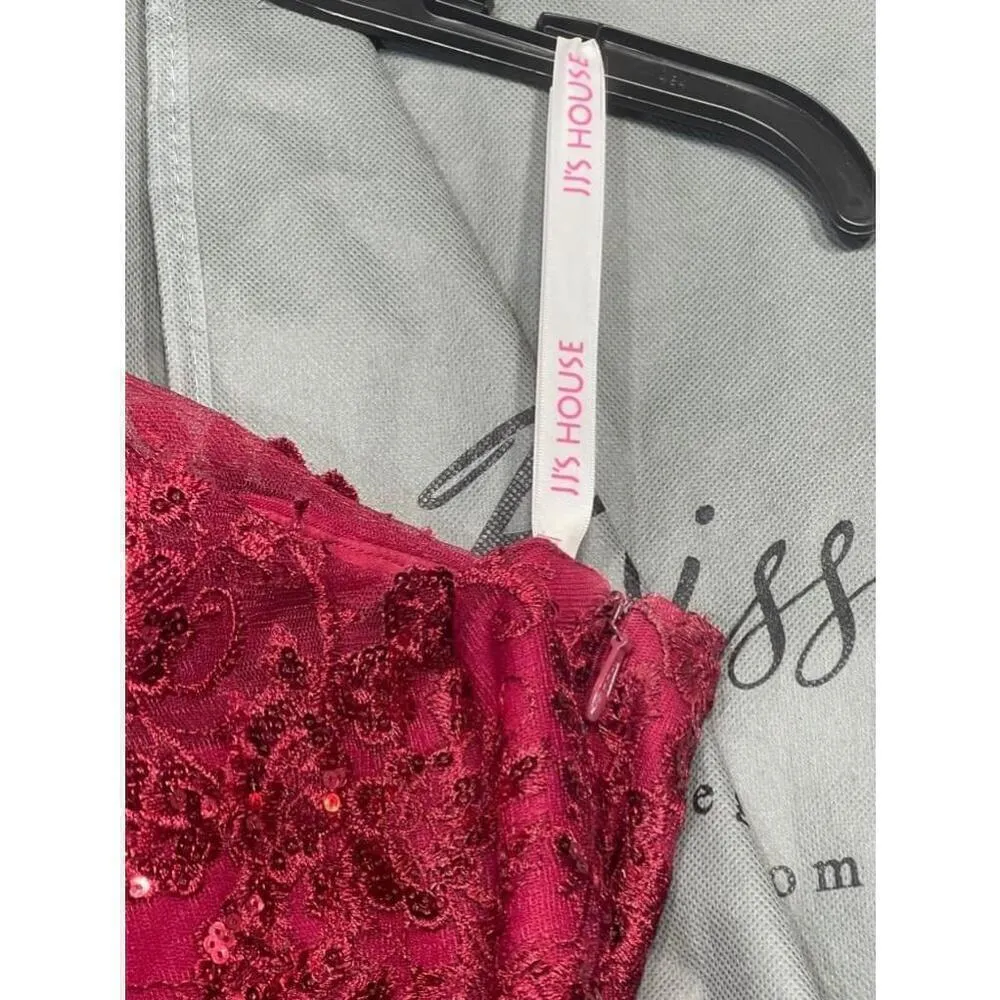 Size 0 pageant/prom/evening/bridesmade dress. Wore 1 time.Comes with garment bag Red - Image 7