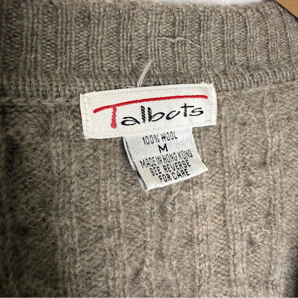 Talbots Vintage 100% Wool Sweater – Brown Cable Knit, V-Neck Size Medium - Image 4