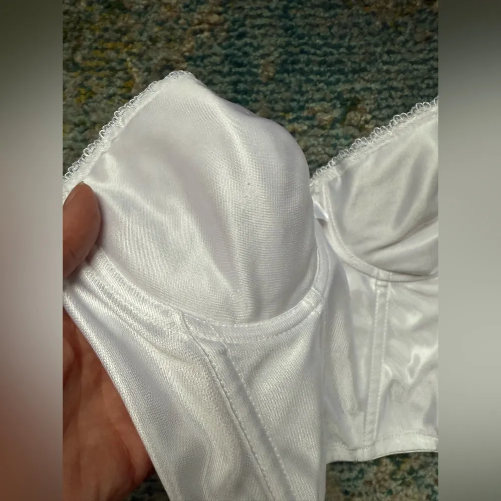 Vintage Backless by Smoothie white bra corset, size 36B - Image 2