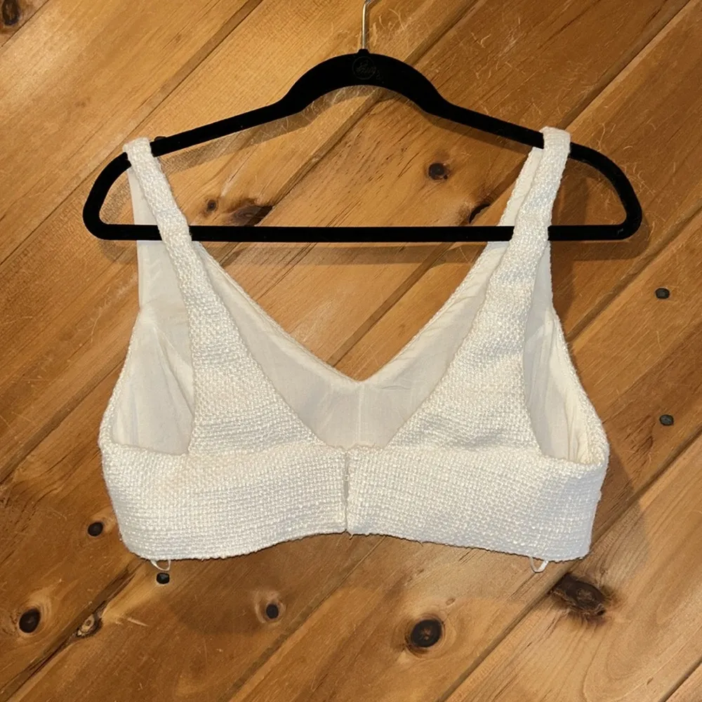 Showpo Adelaide white soft tweed crop top Size 8 - Image 5