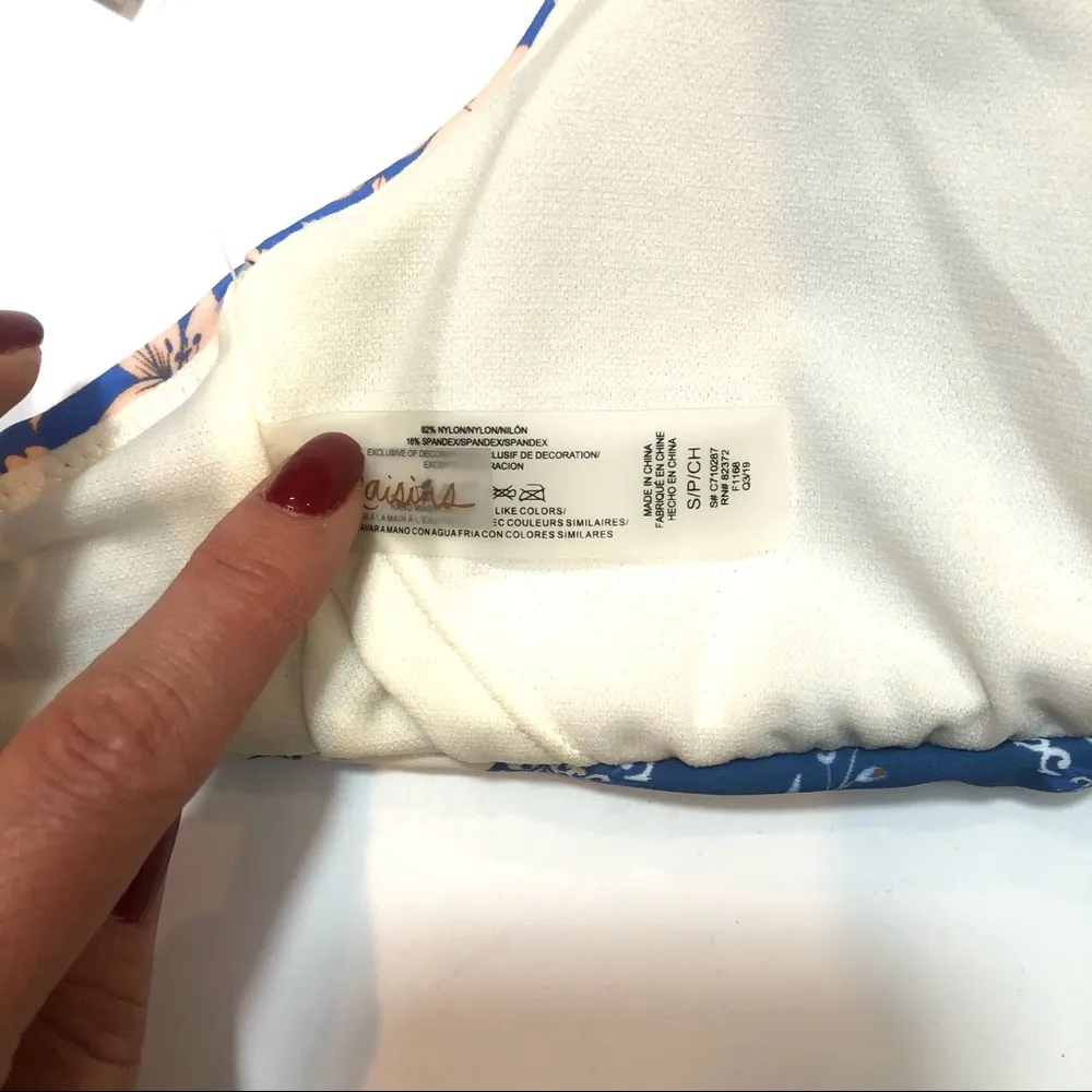 Raisins Laguna Bikini Swim Top - Image 6