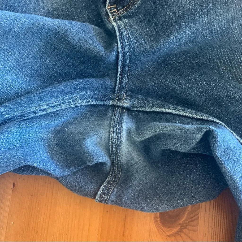 Judy Blue Cropped Straight High Rise Raw Hem Jeans Size 11/30 - Image 11