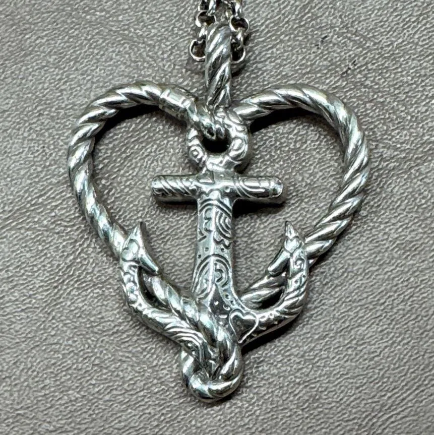 Silver Heart Anchor Necklace - Image 6