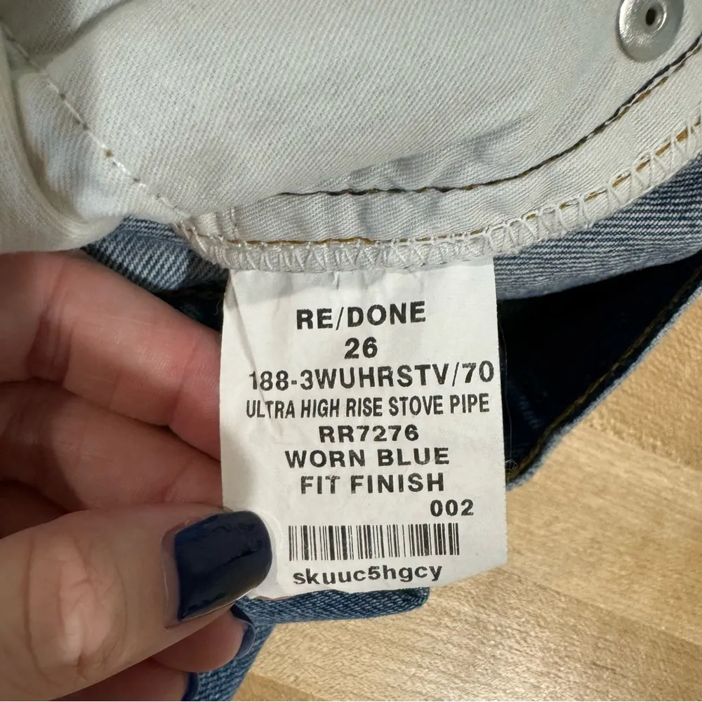 NWOT Re/Done Ultra High Rise Stove Pipe 70s Jeans Worn Blue Size 26 - Image 5