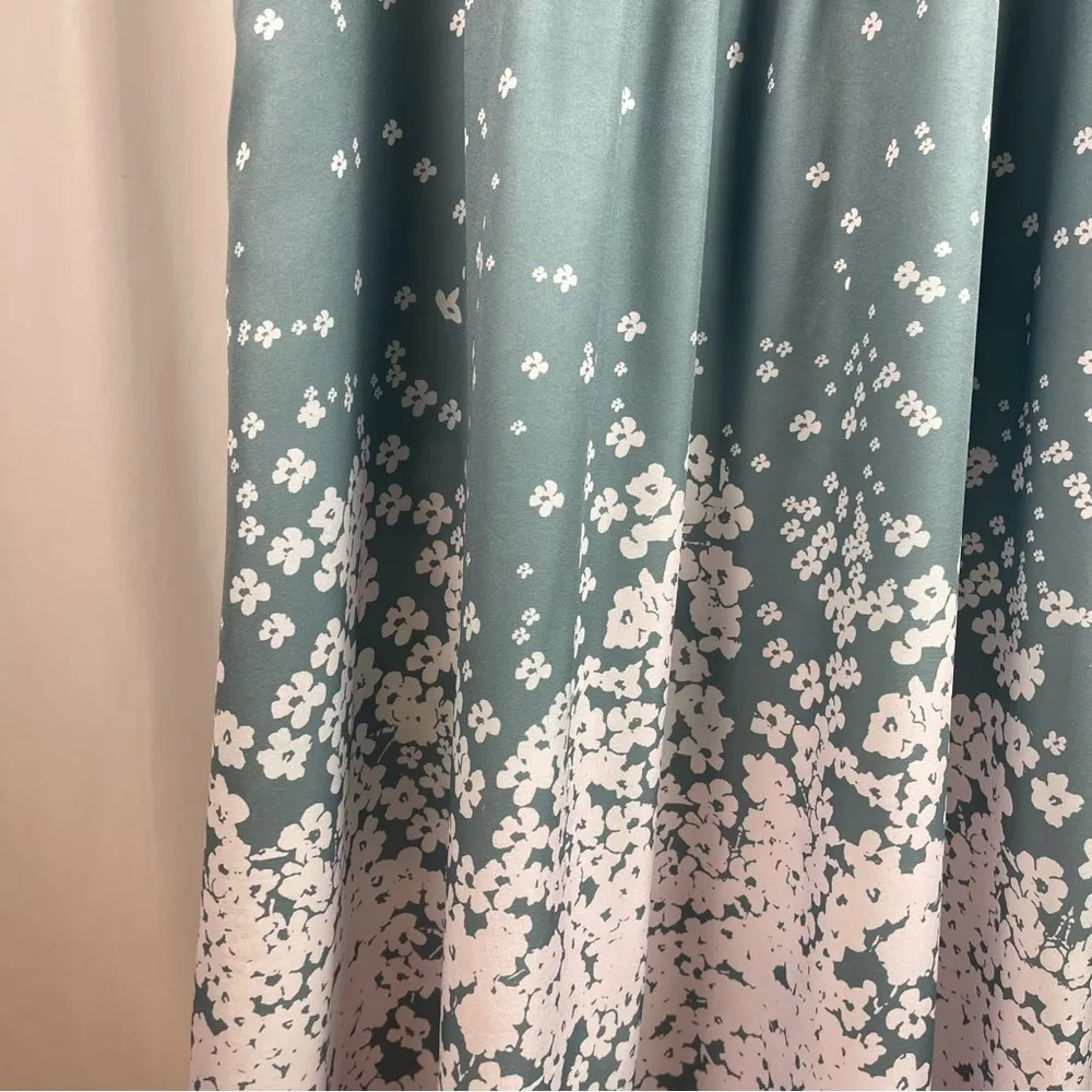 NWOT Noracora Womens Large Floral Short Sleeves Split Neck Midi A - Image 4