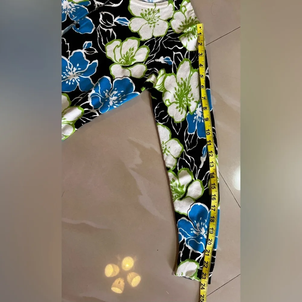 𝅺Rafaela floral multicolor sweater/ top‎ button down Cardigan size P/M - Image 10