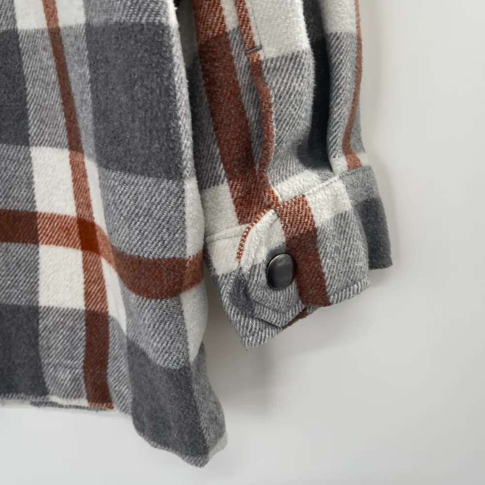 HFX Womens Plaid Flannel Oversize Long Sleeve Snap Button Gorpcore Sweater Small Tan - Image 10