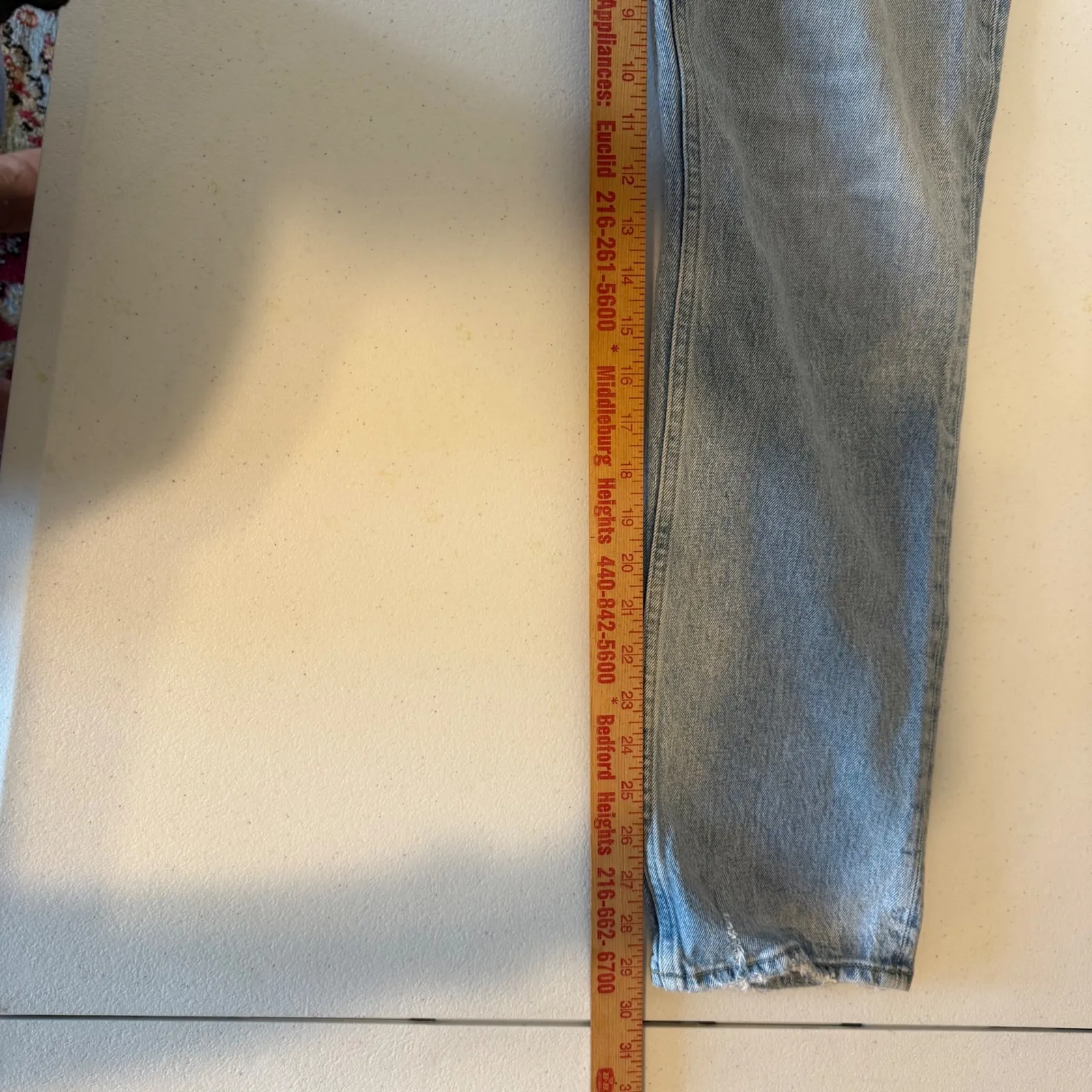 Abercrombie‎ & Fitch The 90s Straight Ultra High Rise Light Wash Jeans Size 28 - Image 10
