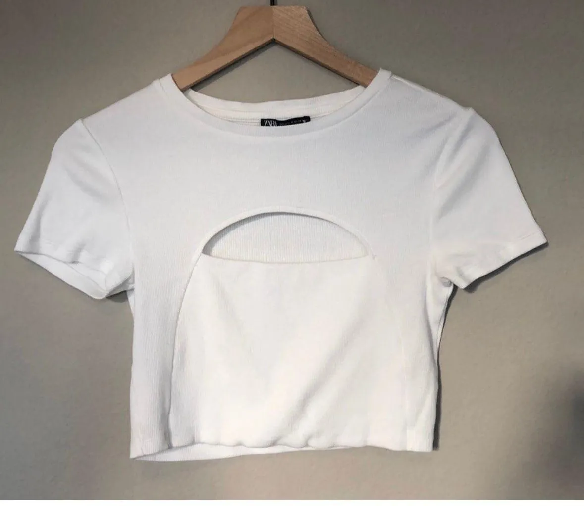 ZARA Ribbed Cut-out Crop Top White - Image 3